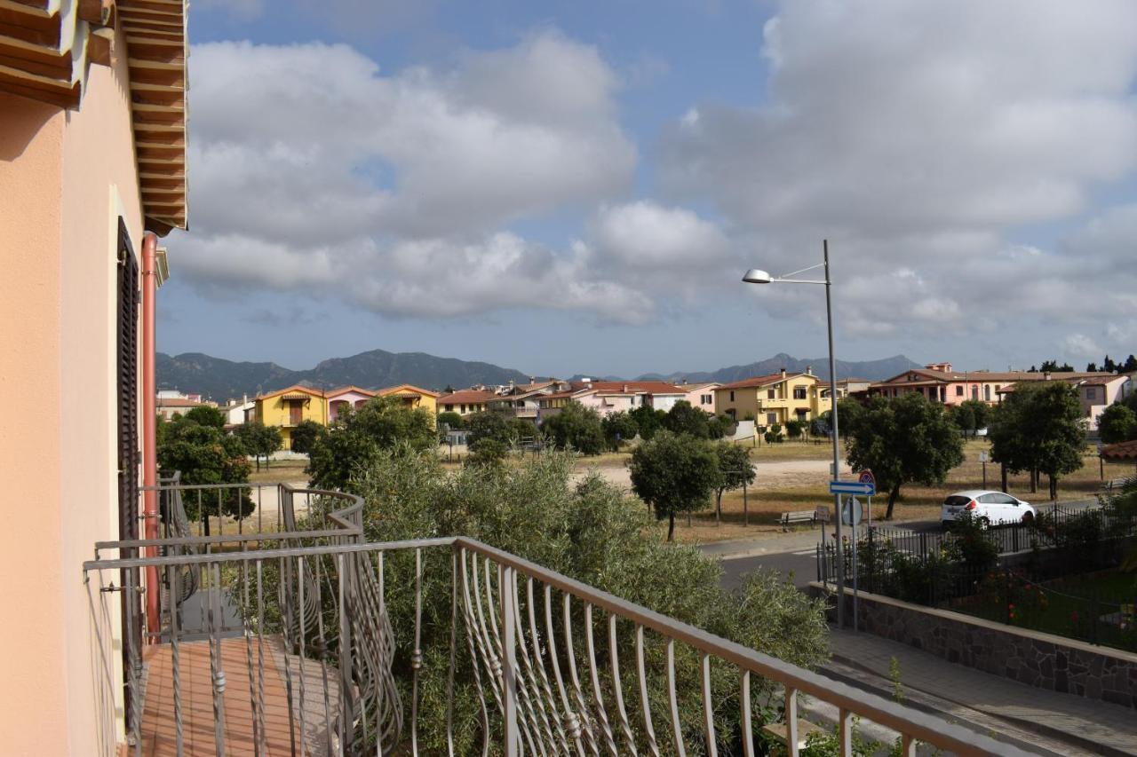 Casa Rosa Dei Venti Villa Pula Bagian luar foto